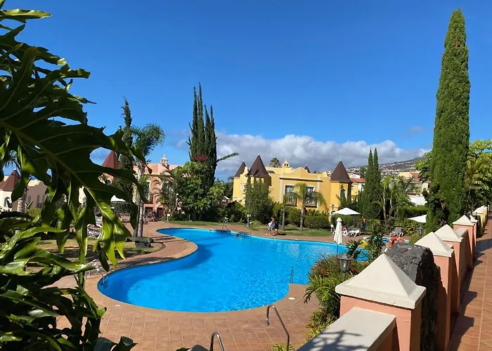 Проживание в семье La Quinta Share *